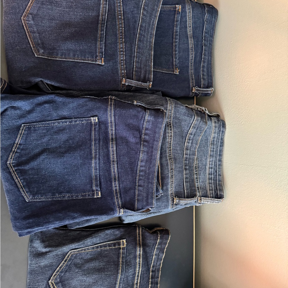 GAP Women's Straight Leg Jeans - Dark Blue and Light Blue
